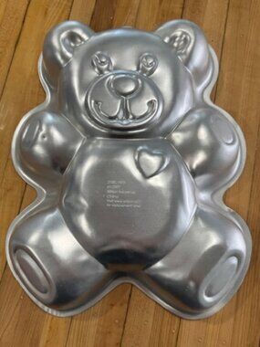Wilton Teddy Bear Cake Pan